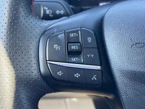 Used 2023 Ford Escape ST-Line w/ Tech Pack #1 image 18