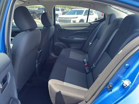 Used 2021 Nissan Versa S FWD image 16