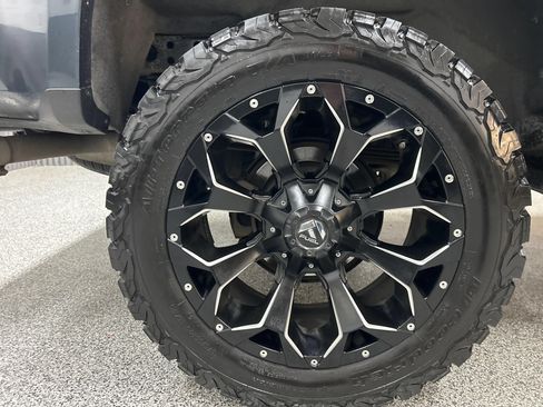 Used 2017 GMC Canyon Denali AWD/4WD image 7
