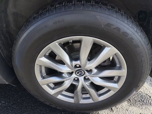 Used 2018 MAZDA CX-9 Touring image 30