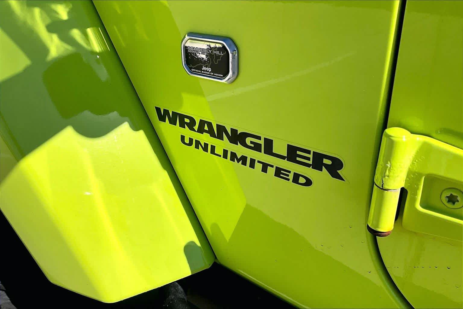 Used 2016 Jeep Wrangler Unlimited Rubicon AWD/4WD image 9