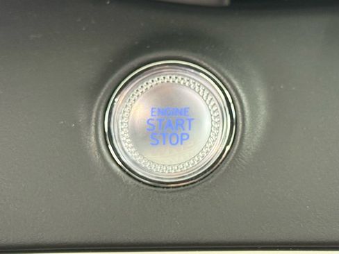 Used 2025 Genesis GV70 2.5T Sport Prestige w/ Sport Prestige Package image 27