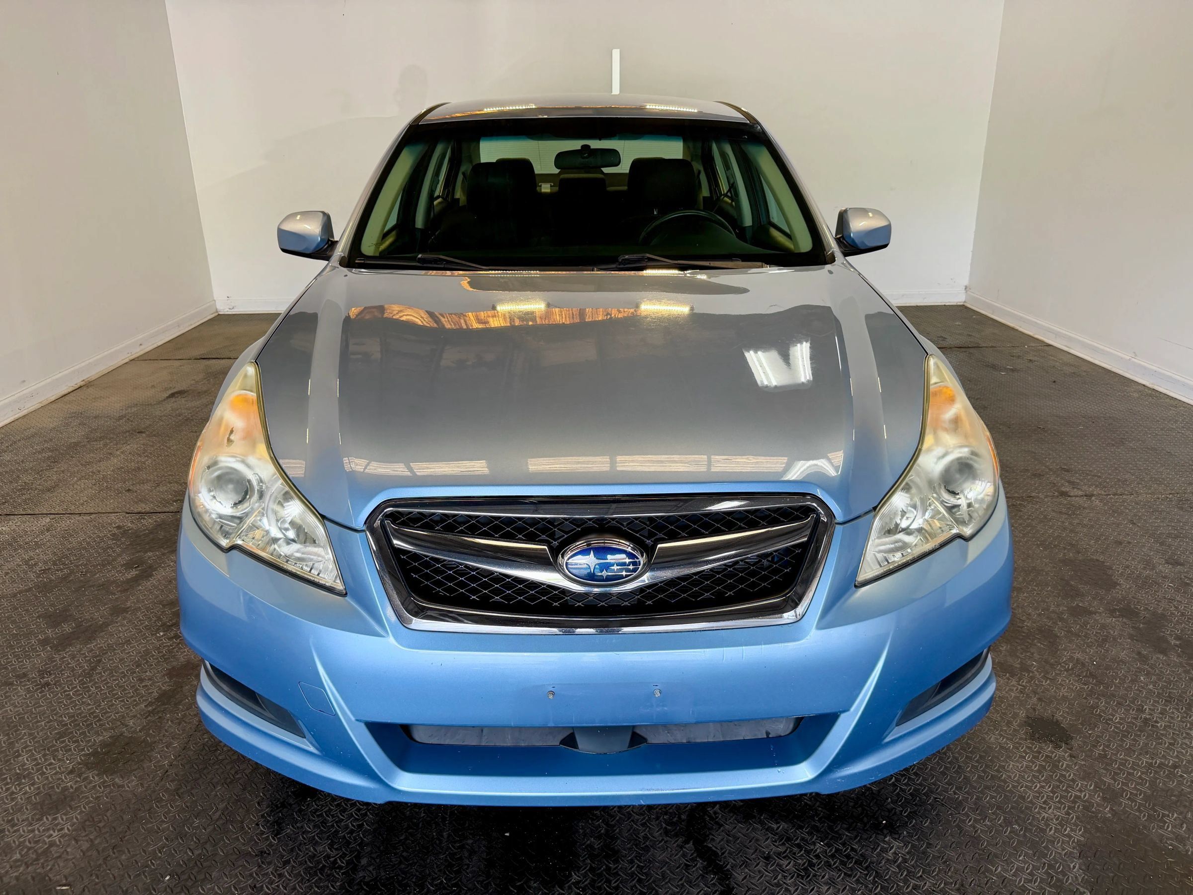 Used 2012 Subaru Legacy 2.5i Premium AWD/4WD image 3