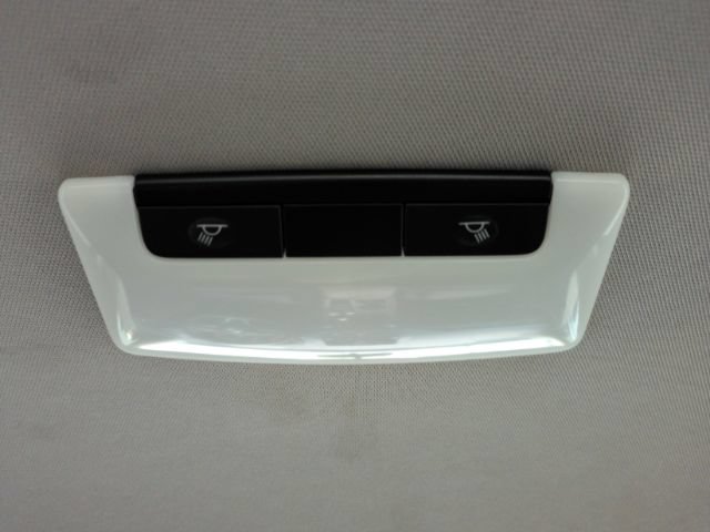 Used 2022 Nissan Altima 2.5 SR FWD image 29