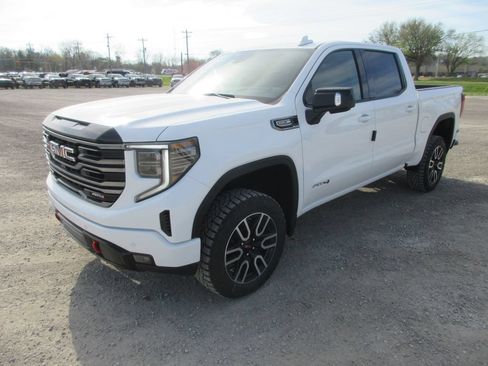 New 2026 GMC Sierra 1500 AT4 w/ AT4 Premium Package AWD/4WD image 12