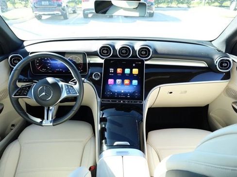 Certified 2025 Mercedes-Benz GLC 300 4MATIC image 15