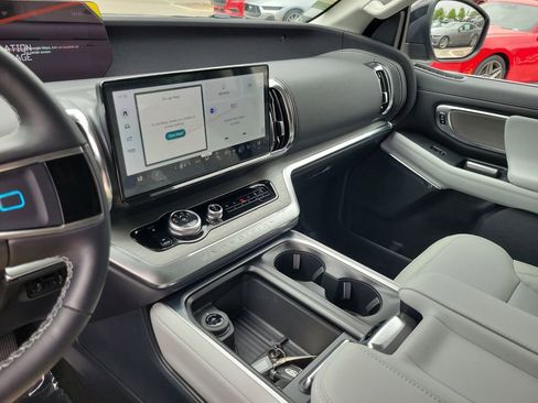 New 2026 Ford Expedition Max Platinum AWD/4WD image 23