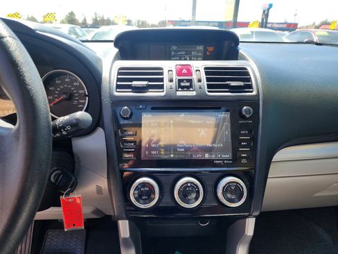Used 2017 Subaru Forester 2.5i Premium w/ Popular Package #2A image 16