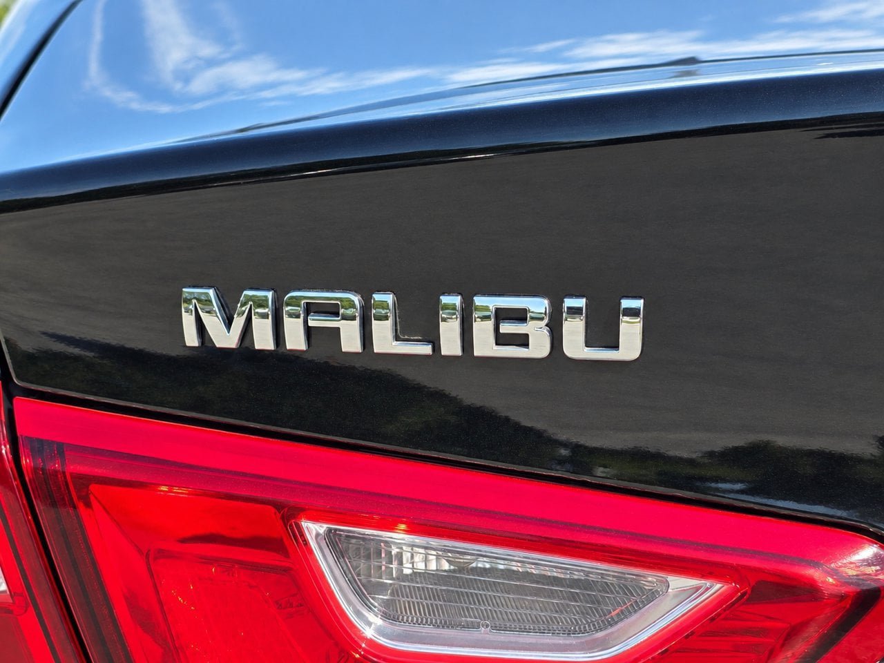 Certified 2024 Chevrolet Malibu LT FWD image 8