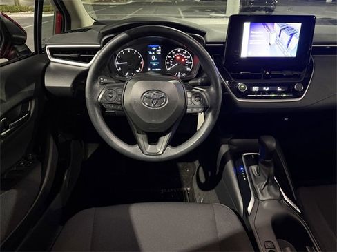 Used 2024 Toyota Corolla LE image 25