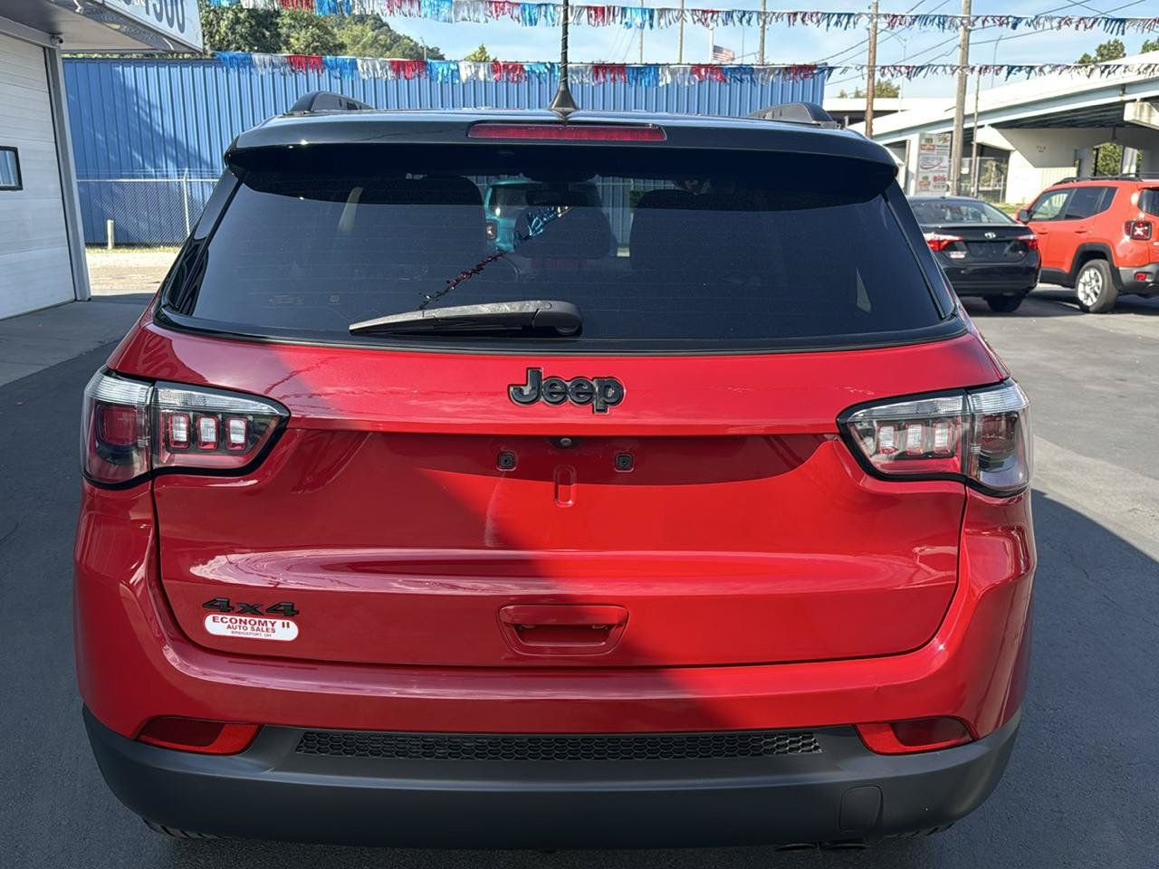 Used 2019 Jeep Compass Latitude AWD/4WD image 5