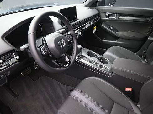 Used 2026 Honda Civic Sport image 18