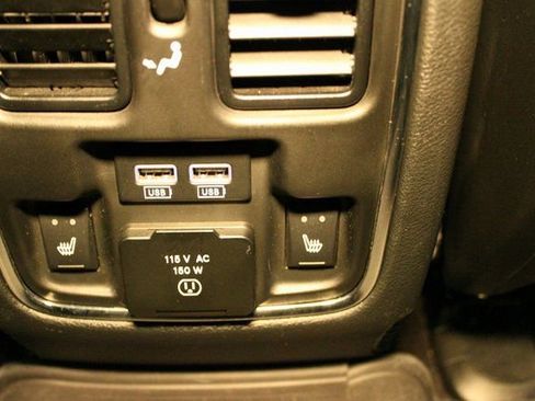 Used 2019 Jeep Grand Cherokee Trailhawk w/ Trailhawk Luxury Group image 16