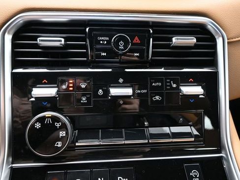 New 2026 Nissan Armada SL w/ Captain's Chari Seat Package image 39