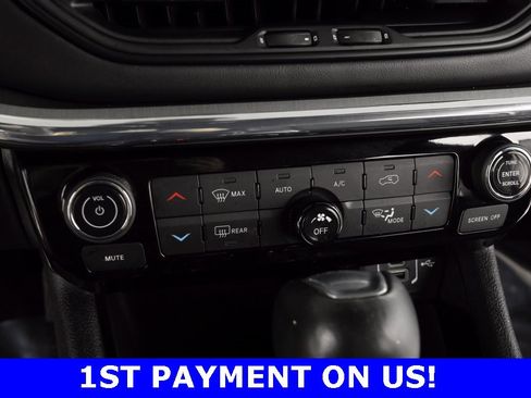 Certified 2022 Jeep Compass Limited image 30