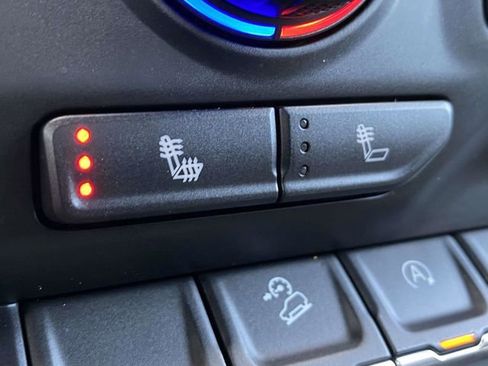 Used 2019 Chevrolet Silverado 1500 LT Trail Boss image 28