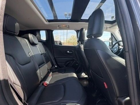 Used 2021 Jeep Renegade Trailhawk w/ Sun & Sound Group image 25