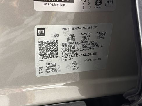 New 2026 Buick Enclave Sport Touring w/ Power Package image 37