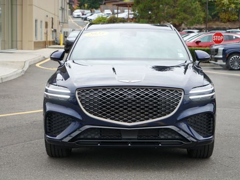 Used 2025 Genesis GV70 3.5T Sport w/ Sport Prestige Package image 2