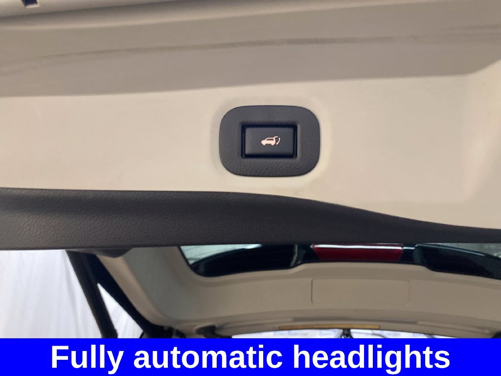 Used 2017 Nissan Rogue SL w/ SL Premium Package AWD/4WD image 15