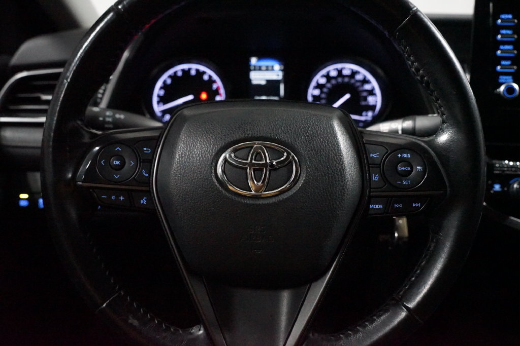Certified 2022 Toyota Camry SE FWD image 12