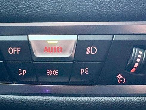 Used 2020 BMW X7 M50i image 20