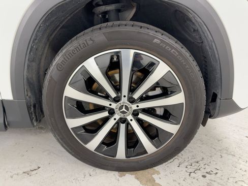 Used 2023 Mercedes-Benz GLA 250 GLA 250 w/ Premium Package image 12