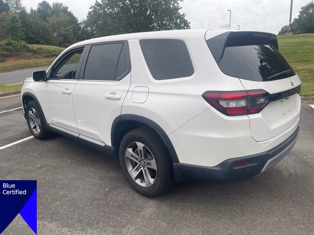 Used 2025 Honda Pilot EX-L image 3