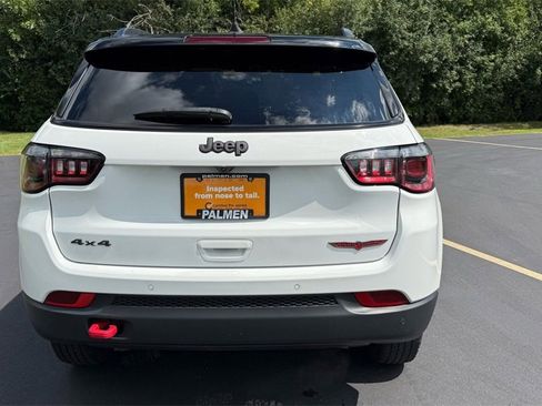 Certified 2023 Jeep Compass Trailhawk image 5