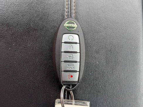 Used 2023 Nissan Altima 2.5 SL AWD/4WD image 33