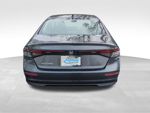 Certified 2025 Honda Accord LX image 6