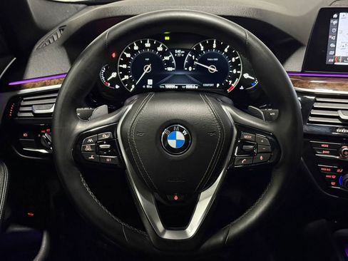 Used 2017 BMW 540i xDrive image 26