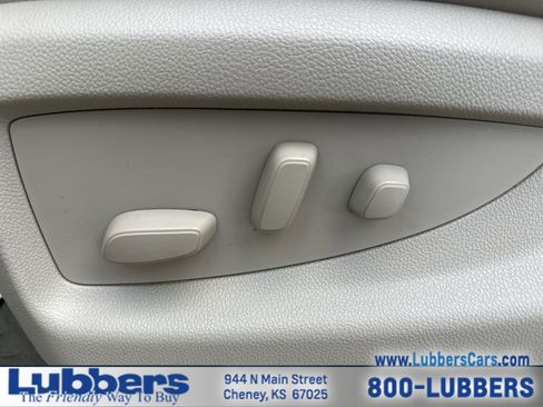 Used 2019 GMC Yukon XL Denali w/ Denali Ultimate Package image 12