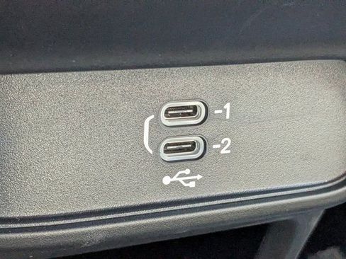 New 2026 Chrysler Pacifica Select image 23