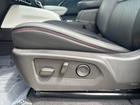 Used 2024 GMC Canyon AT4X AWD/4WD image 13
