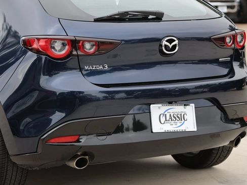 Used 2024 MAZDA MAZDA3 s FWD image 6