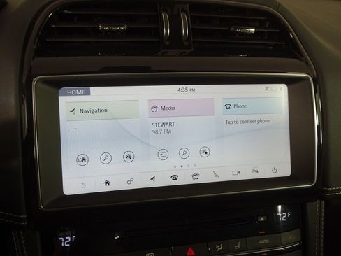 Used 2019 Jaguar F-PACE R-Sport image 36