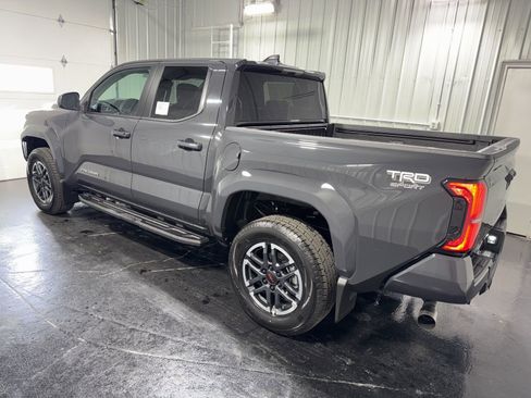 New 2026 Toyota Tacoma TRD Sport AWD/4WD image 2