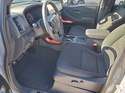 Certified 2023 Nissan Frontier PRO-4X w/ Pro Convenience Package image 14