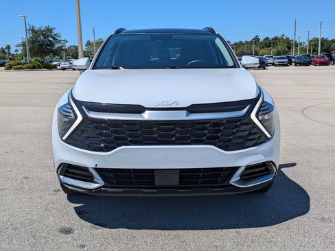Certified 2024 Kia Sportage SX FWD image 3