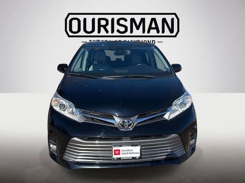 Certified 2019 Toyota Sienna XLE image 2