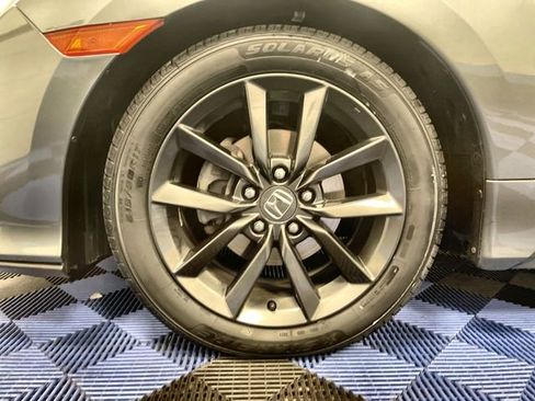 Certified 2020 Honda Civic EX-L image 10