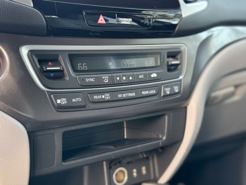 Used 2016 Honda Pilot EX image 20