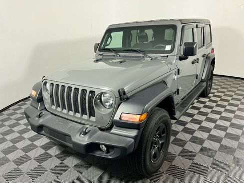 Used 2023 Jeep Wrangler Unlimited Sport AWD/4WD image 7