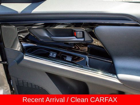 Used 2023 Toyota bZ4X AWD w/ Weather Package image 22