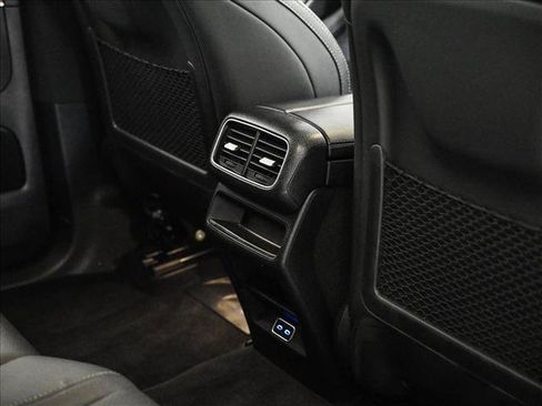 Certified 2025 Mercedes-Benz GLE 450e 4MATIC image 19