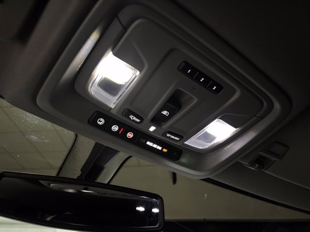 Used 2022 GMC Sierra 2500 SLT w/ SLT Convenience Package AWD/4WD image 29