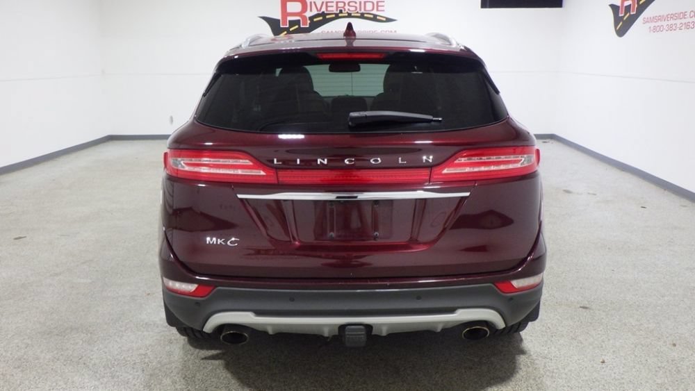 Used 2019 Lincoln MKC Select w/ Select Plus Package AWD/4WD image 3
