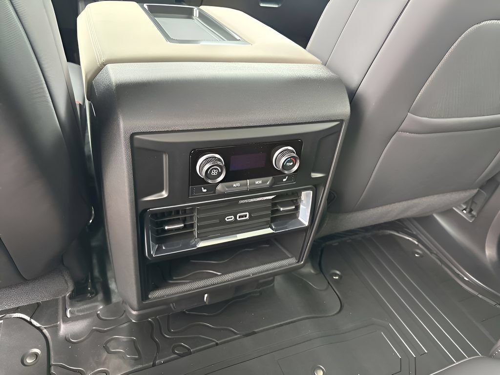 New 2026 GMC Hummer EV 4x4 Crew Cab image 25