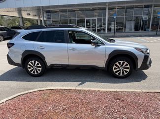Used 2025 Subaru Outback Premium AWD/4WD video 2